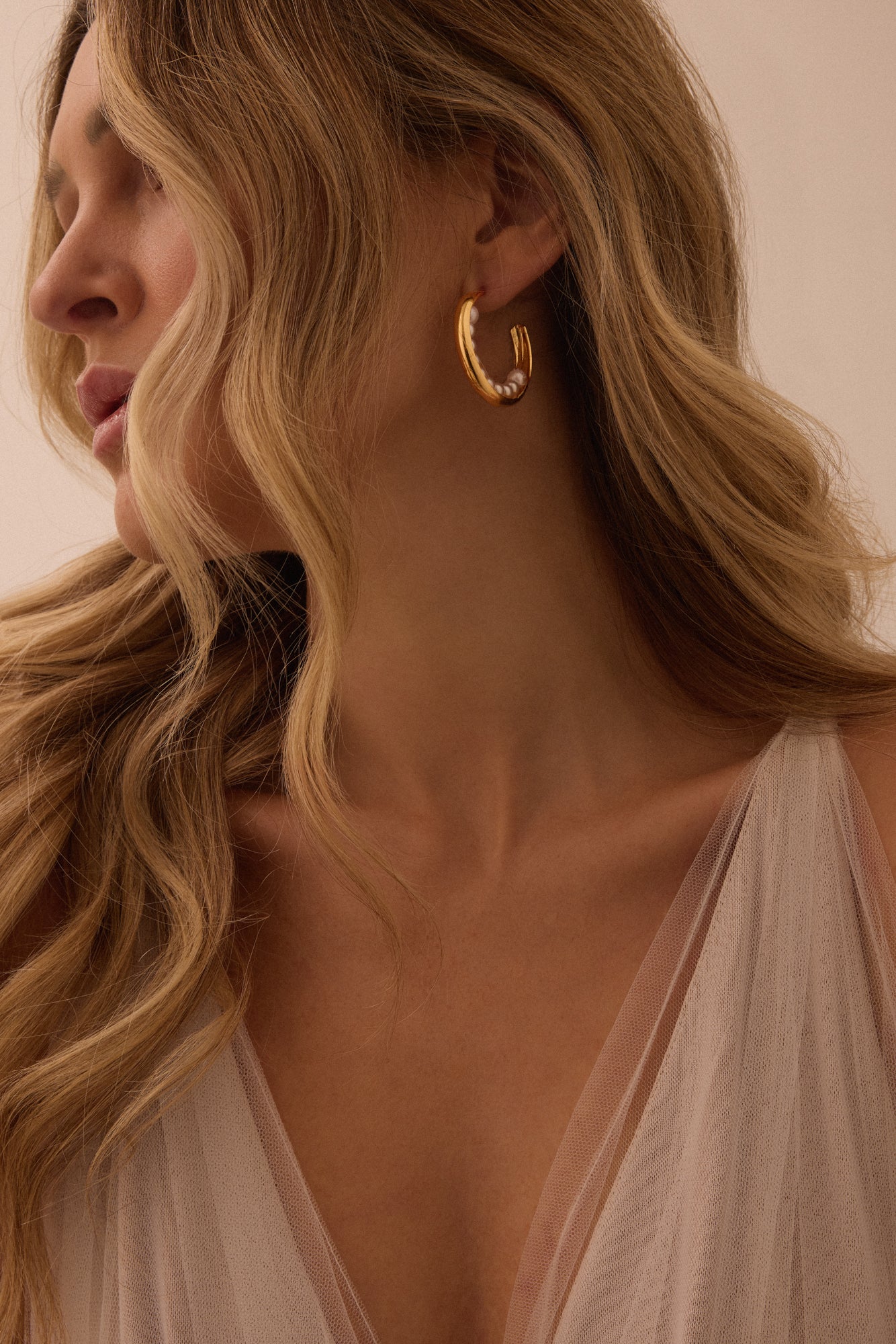 LUNA PEARL HOOPS, 14KT Gold Plated